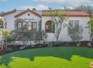 8842 Cashio St, Los Angeles, CA 90035