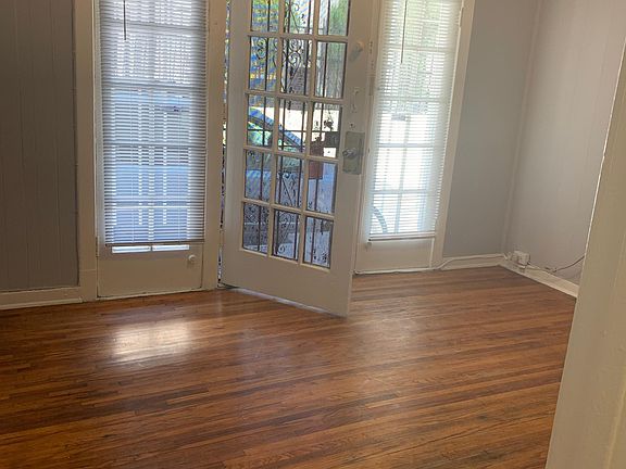 2nd image of 1454 3/4 Silver Lake Blvd
