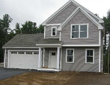2nd image of 8 Adelaide Ave