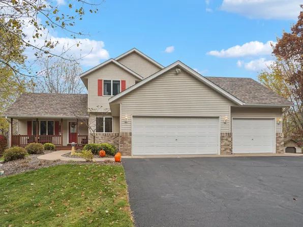 37417 Hallmark Dr, North Branch, MN 55056