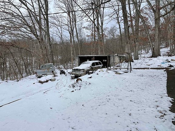 3rd image of 113 Westwood Ln