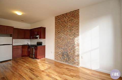 4th image of 368 Hancock St APT 4