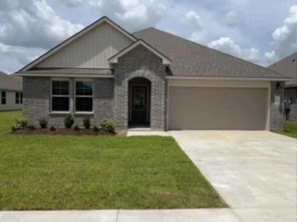 103 Oak Heights Dr, Duson, LA 70529