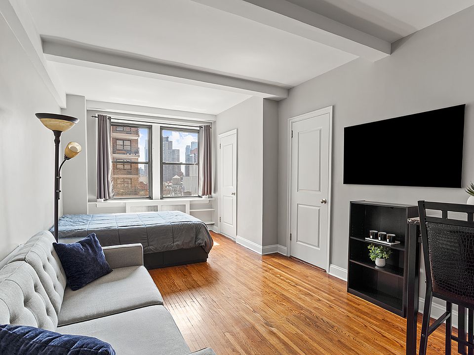 1st image of 457 W 57th St #903