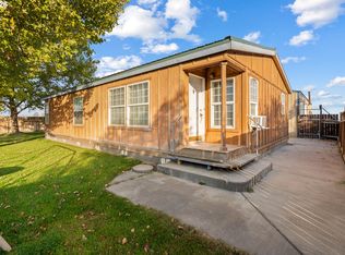 32127 Myrtlwood Ln, Hermiston, OR 97838