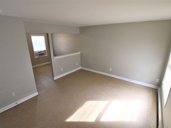 5th image of 2608 Hemphill St APT A5