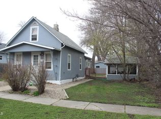 542 3rd St SW, Jamestown, ND 58401