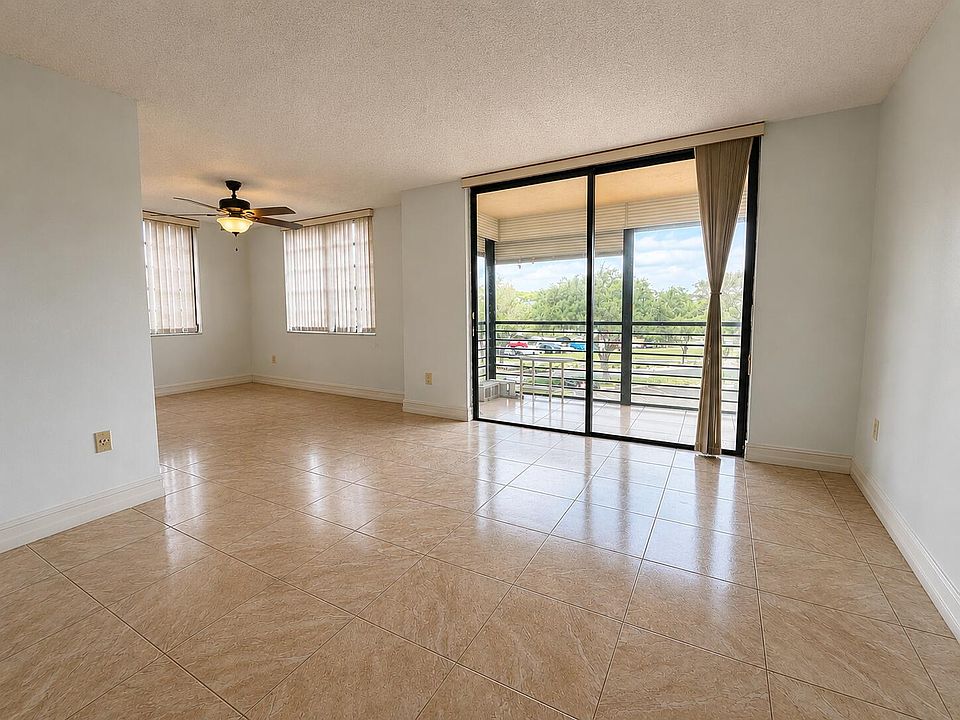 1st image of 1000 Colony Point Circle #315