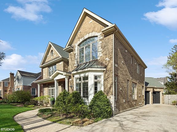 2nd image of 117 Iroquois Dr
