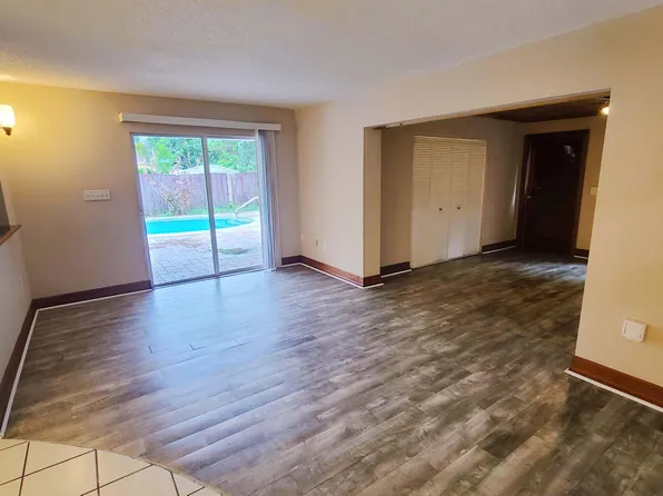 5506 Palm Drive, Fort Pierce, FL 34982