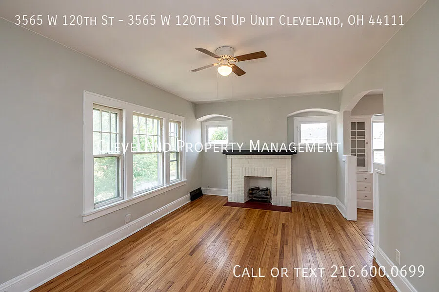 Spacious 2-Bedroom Upper Unit with Private Balcony & Classic Charm — Photo 3