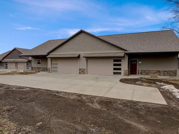 91 Sienna Hills Circle, Mount Horeb, WI 53572