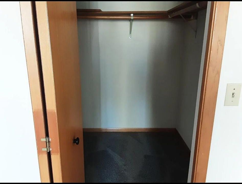 1st image of 2754 Edgewater Dr #51