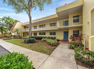 400 Oaks Ln APT 216, Pompano Beach, FL 33069