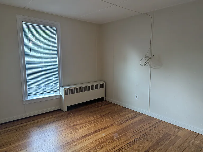 13 Bridge St #2 — Photo 8