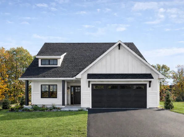 1774 Campfire Dr W, Waconia, MN 55387