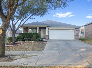 10428 Bradshaw Dr, Fort Worth, TX 76108