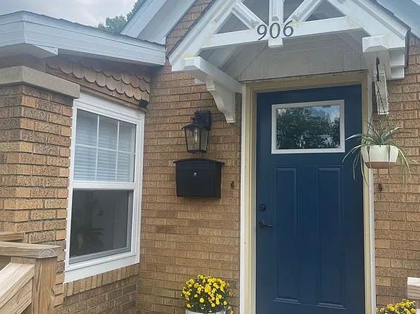 906 S 20th St, Terre Haute, IN 47803