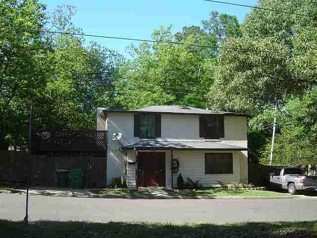 1st image of 610 W 36th St
