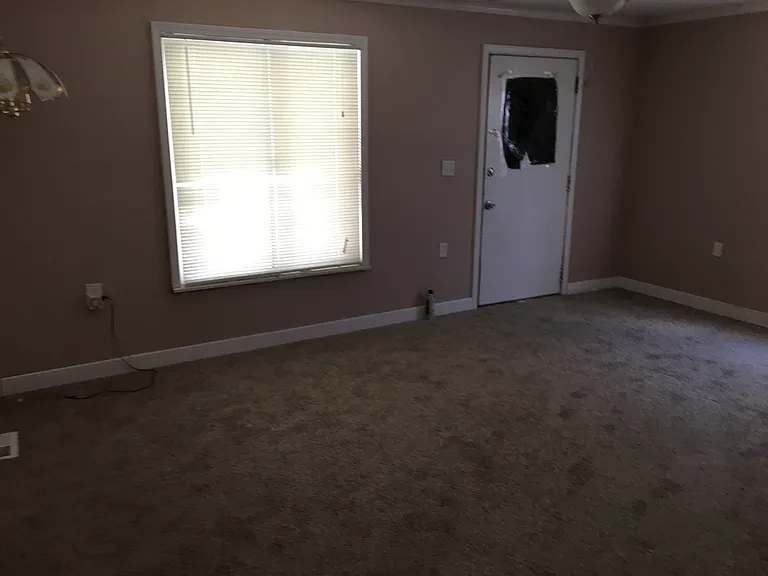 822 Bay Way — Photo 3