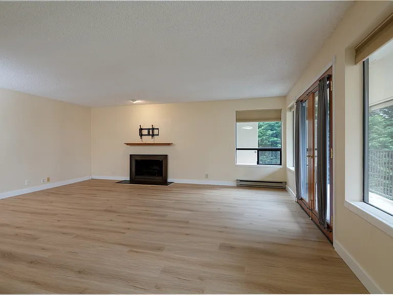 13215 Linden Ave N #301 — Photo 1