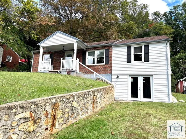 26 Halifax Dr, Collinsville, VA 24078