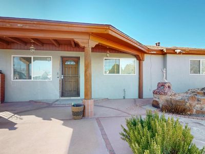 1125 Palisades Dr NW, Albuquerque, NM, 87105