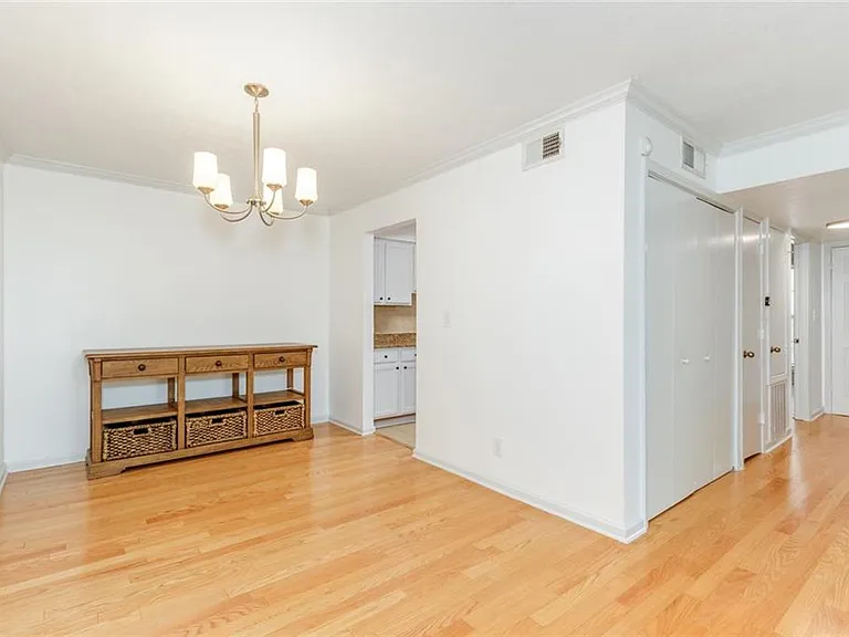3005 Seven Pines Ln #201 — Photo 14