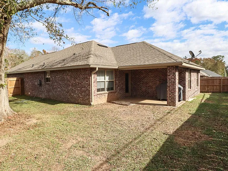 16509 Lexington Ct — Photo 31