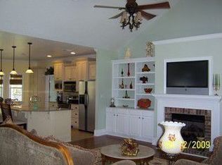 8800 Spring Ave, Ocean Springs, MS 39564