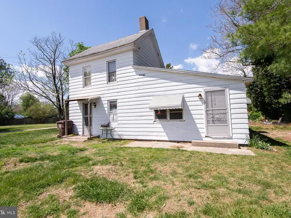 111 School St, Mardela Springs, MD 21837