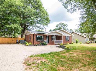 375 Oak Grove Rd, Spartanburg, SC 29301