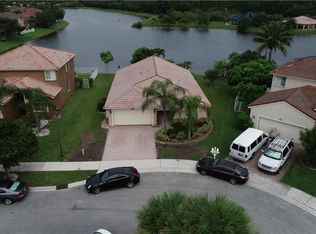 4707 Saint Simon Dr, Pompano Beach, FL 33073