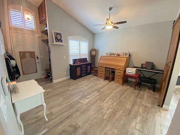 3rd image of 5971 Stephanie Frances St