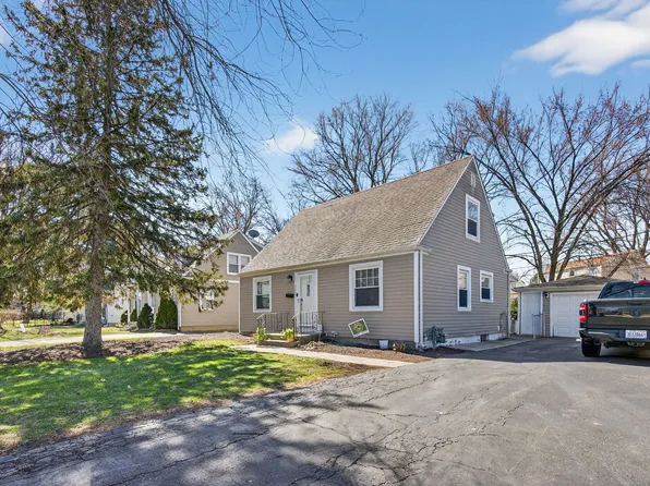 2634 Silver Creek Dr, Franklin Park, IL 60131