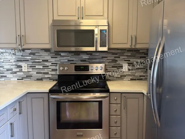 Jta Llc-Seattle 3 Plex
