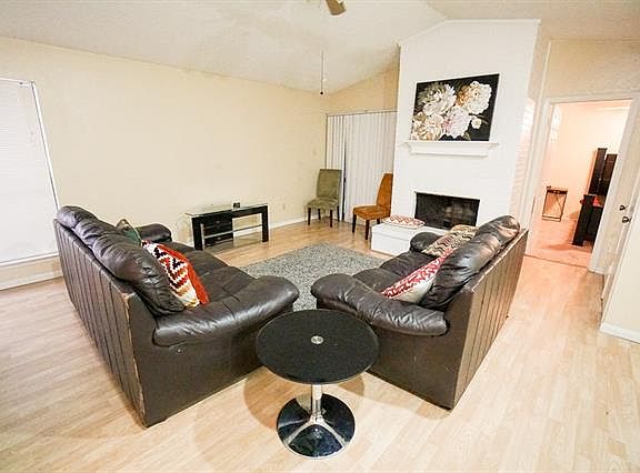 2nd image of 2912 Canis Cir