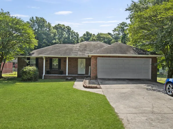 370 Leeville Rd, Petal, MS 39465