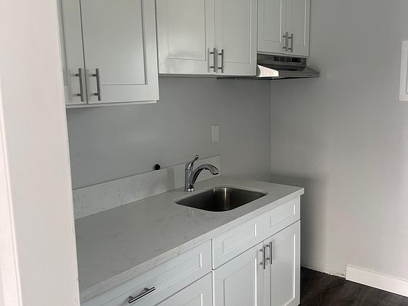 2nd image of 3510 Emerald St #22