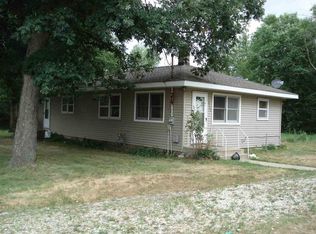 2520 E Toto Rd, Knox, IN 46534