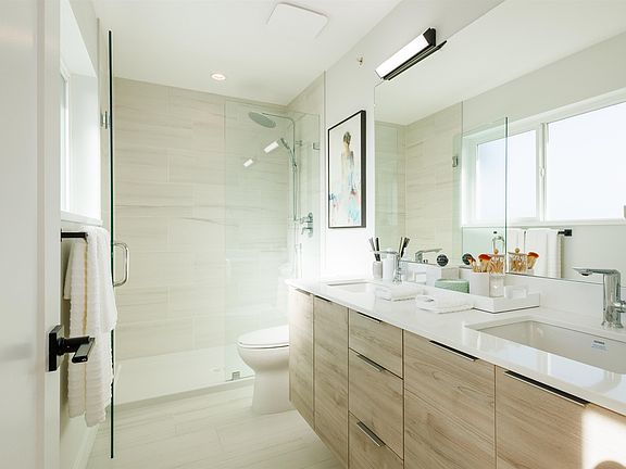 4th image of 10640 248th St #22