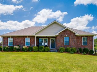 1004 Cagle Rd, Ashland City, TN 37015