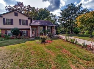 1413 Beechdale Dr, Charlotte, NC 28212