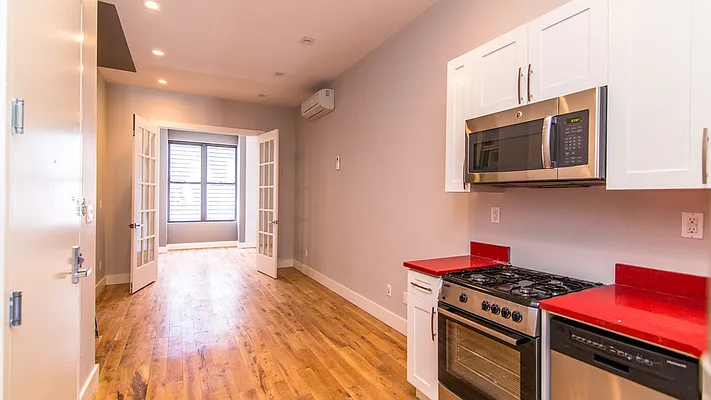 Rented by Nooklyn NYC LLC | media 1