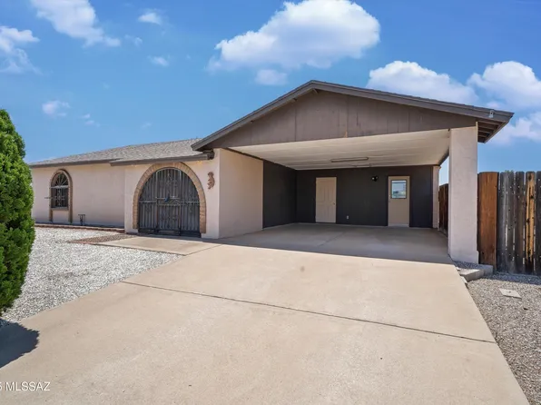 8011 N Bounty Pl, Tucson, AZ 85741