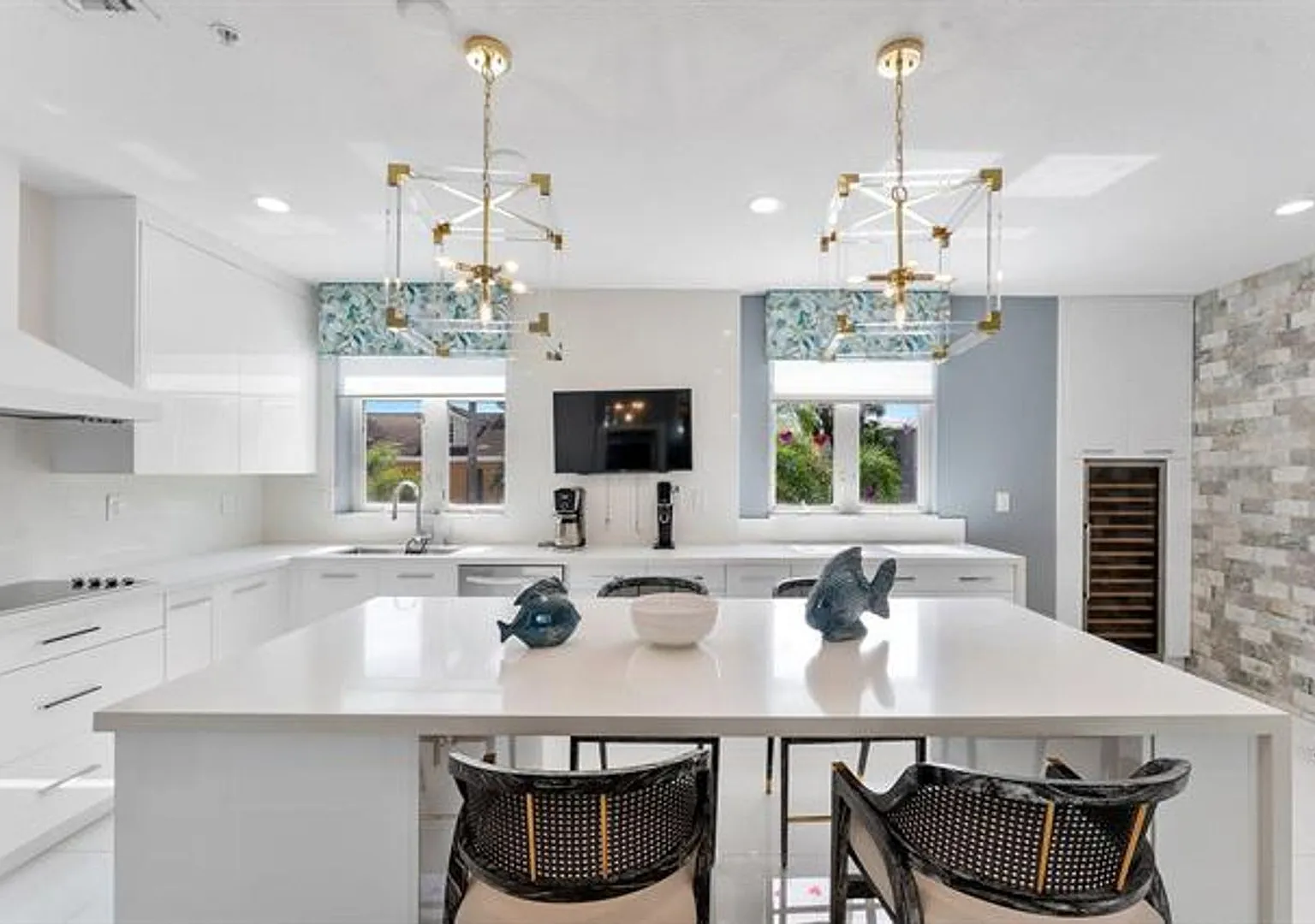 57 Isle Of Venice Dr th 57, Fort Lauderdale, FL 33301 — Photo 1