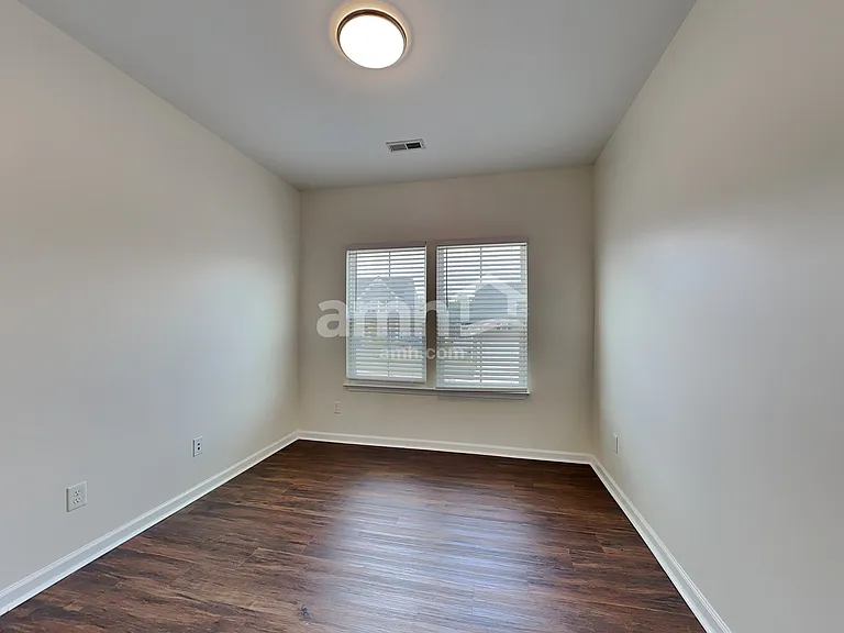 252 Thames Valley Dr — Photo 16