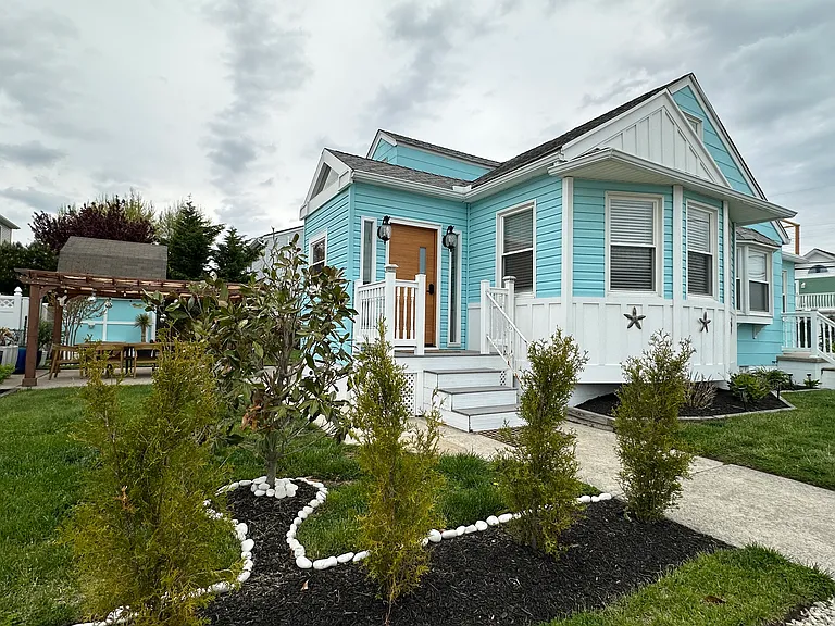 400 N Oxford Ave — Photo 30