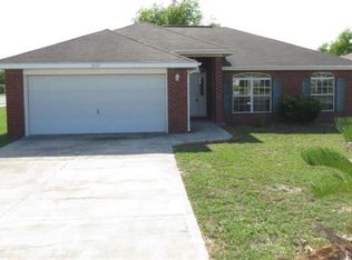 1937 Shadow Lake Dr, Gulf Breeze, FL 32563