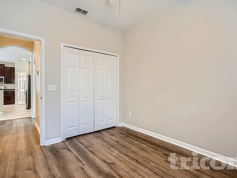 5555 Burlwood Dr — Photo 14